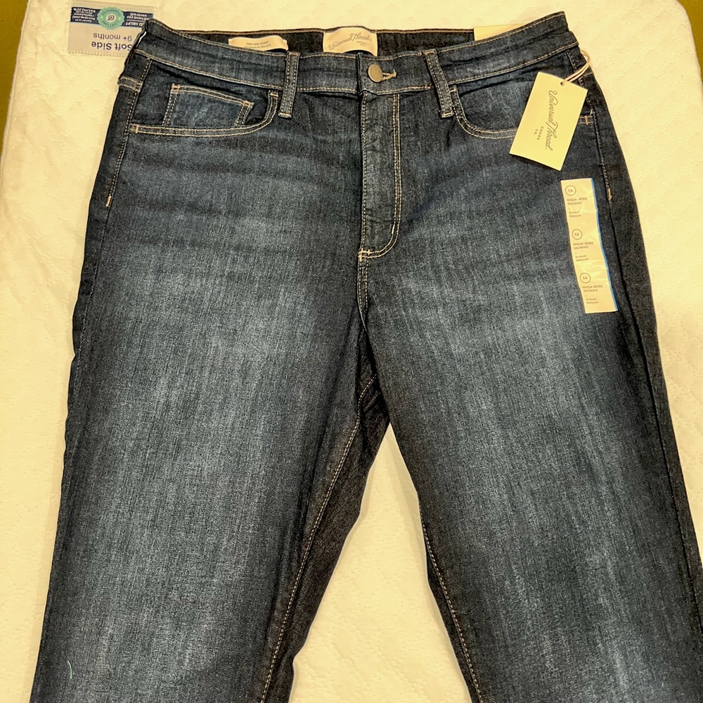 Universal Thread Dark Wash Jeans